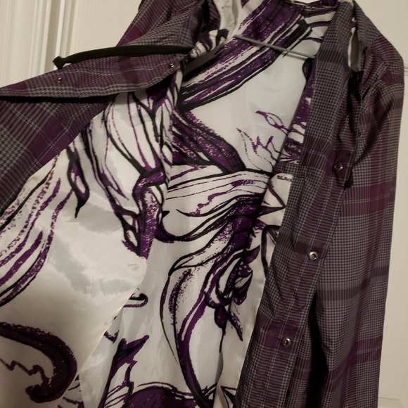 WindBreaker - Picture 2 of 4